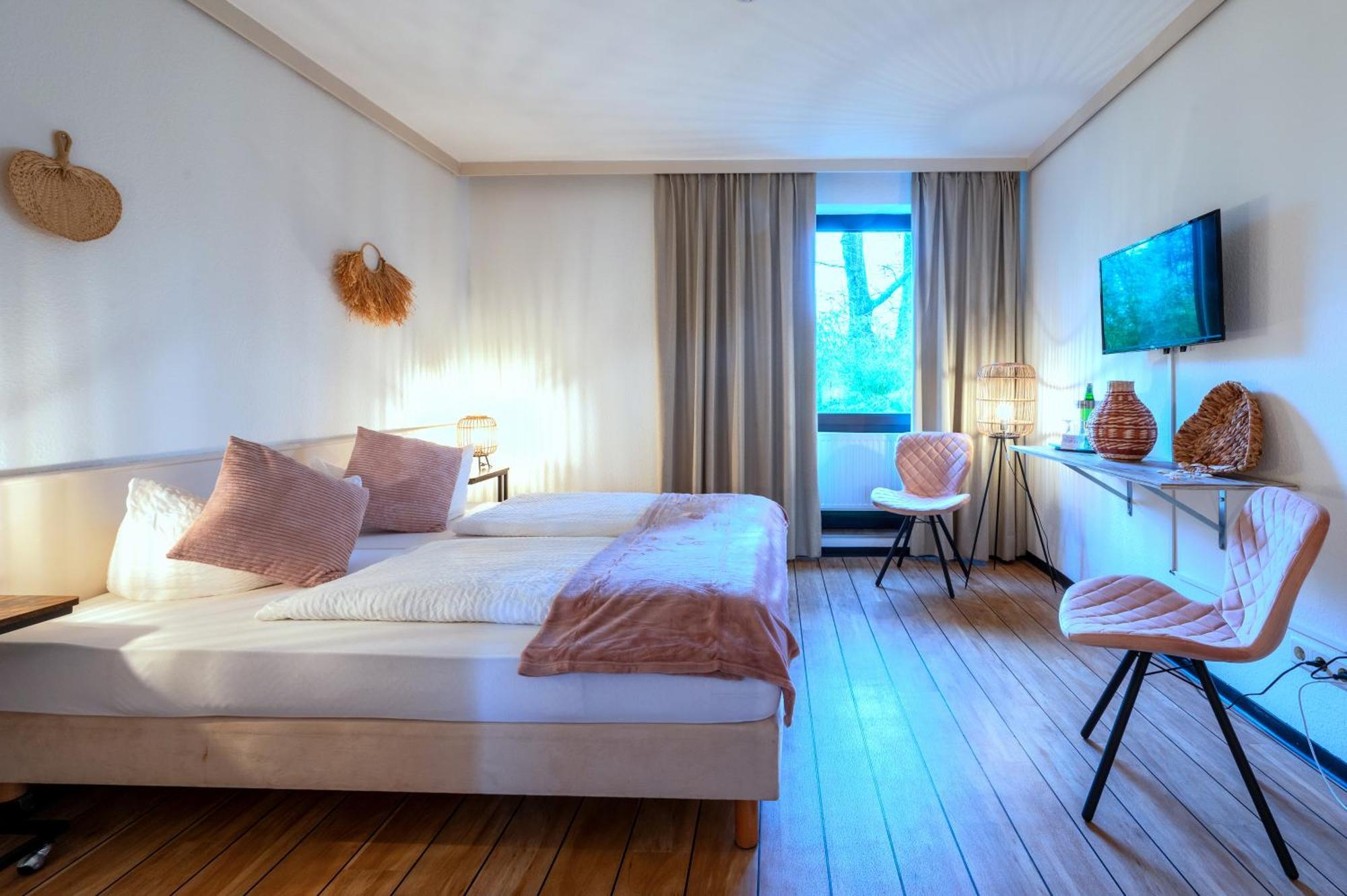 Hotel Waldkur Leer Zewnętrze zdjęcie